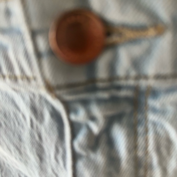 Universal Thread Vintage Midi Light Wash Jean Shorts 14/32 - Picture 3 of 5